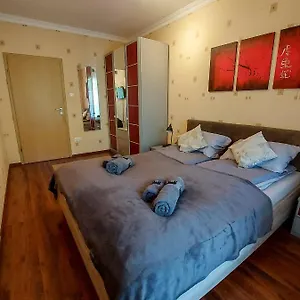 Harmony - Balcony, Ac, Free Parking, Metro, Self Check-in Apartament