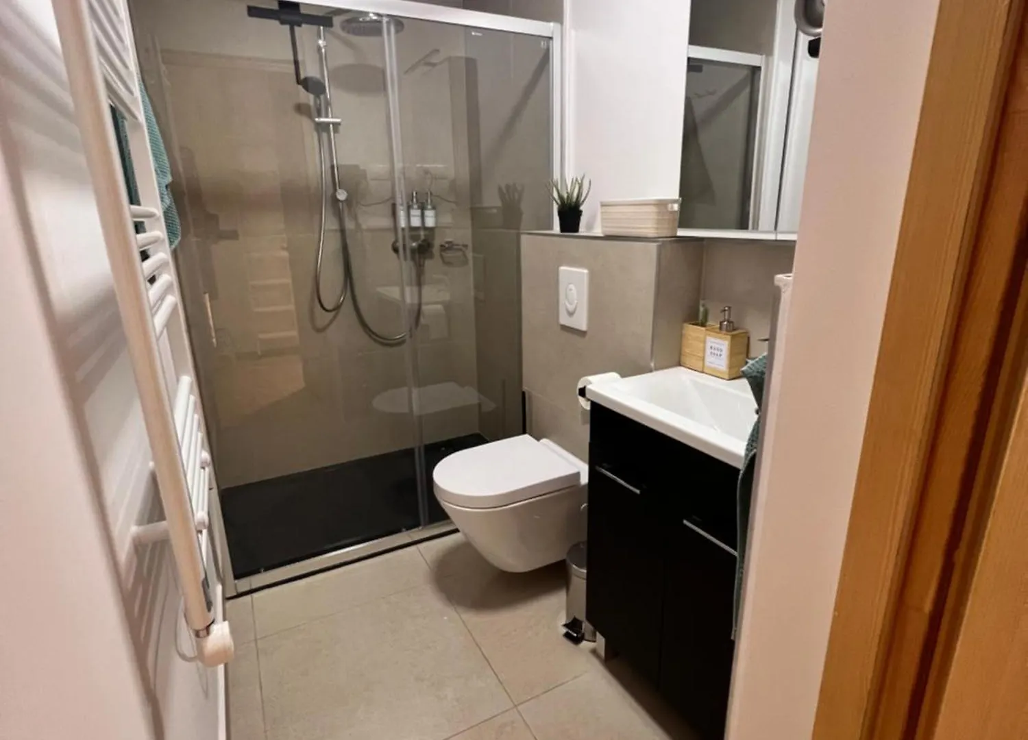 Budapest Digital Apartment 0*,  匈牙利